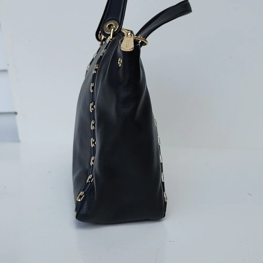MICHAEL KORS Sadie‎ Leather Satchel Black Leather Chain Lock Crossbody Purse Bag
